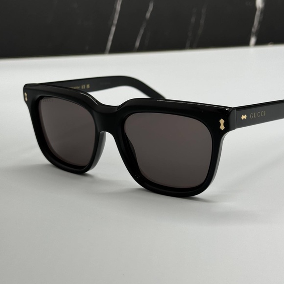 NEW GG1523S 001 GUCCI BLACK GREY SQUARE UNISEX GUCCI SUNGLASSES - Picture 6 of 11